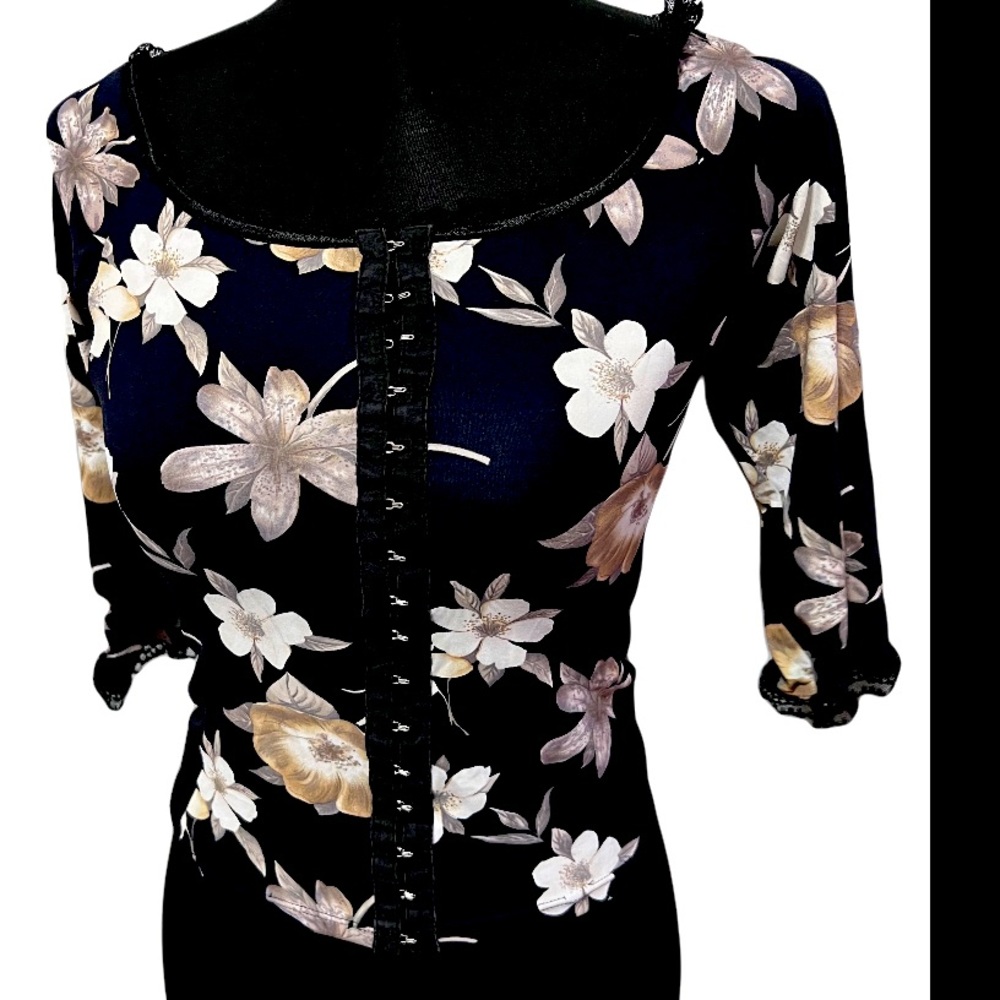 Woman top
